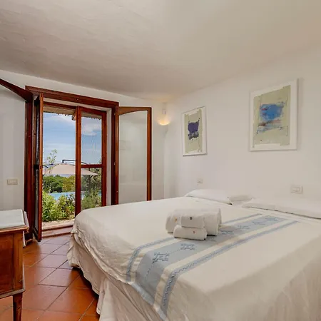 Vila Luxury A Pantogia Con Piscina A Sfioro Porto Cervo