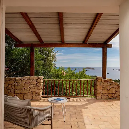Vila Luxury A Pantogia Con Piscina A Sfioro *