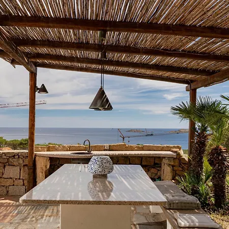 Vila Luxury A Pantogia Con Piscina A Sfioro