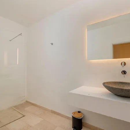 Luxury A Pantogia Con Piscina A Sfioro Vila Porto Cervo