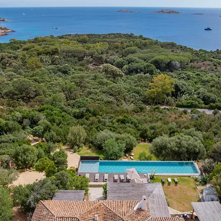 Vila Luxury A Pantogia Con Piscina A Sfioro *