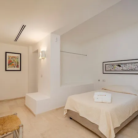Vila Luxury A Pantogia Con Piscina A Sfioro
